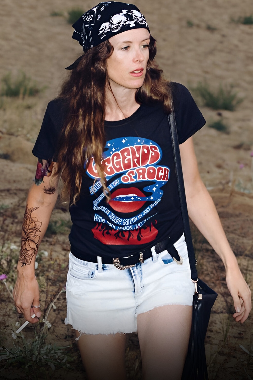 Promotes Sustainable Fashion
