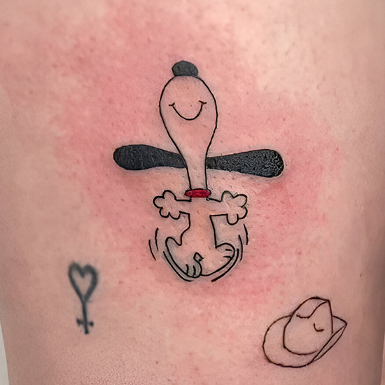 Snoopy and Friends Around the Thanksgiving Table