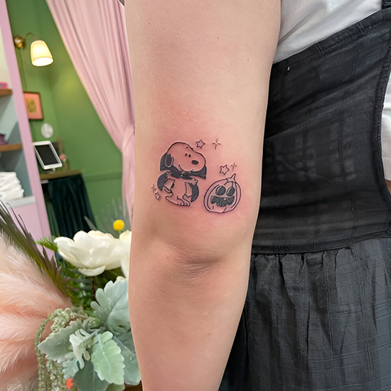 Snoopy in a Fall Wreath