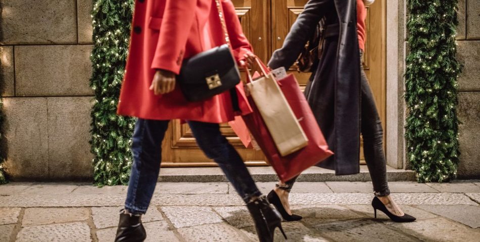 Top Winter Fashion Essentials You Need in Your Wardrobe This Year