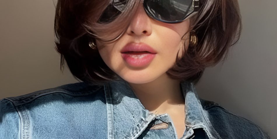 Polished Volume with a Slightly Curved Under Bob