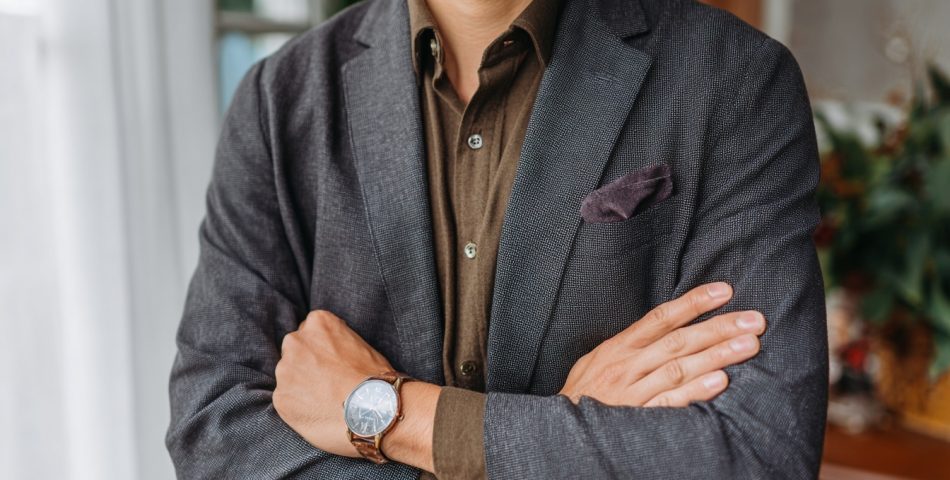 25 Casual Yet Trendy Thanksgiving Outfits for Men