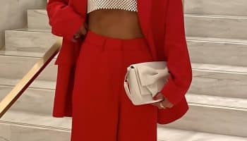 Monochrome Outfits Perfect for Winter Evenings