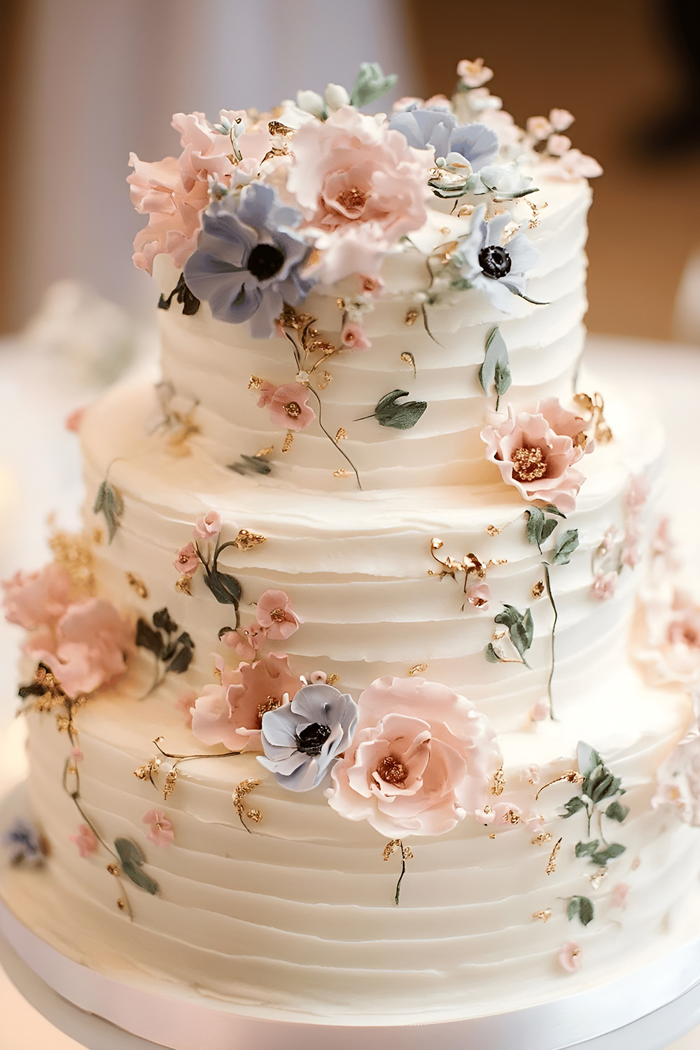 Floral Cake Accents and Lace Inspired Designs