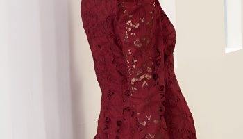 Lace Accents That Bring Romance to the Party