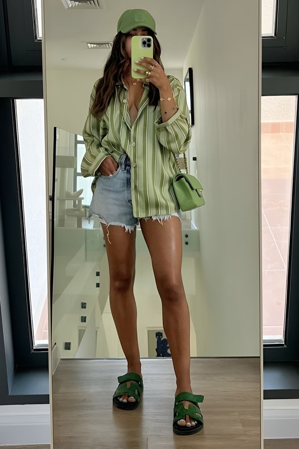 Layered Outfits for Evening Coolness