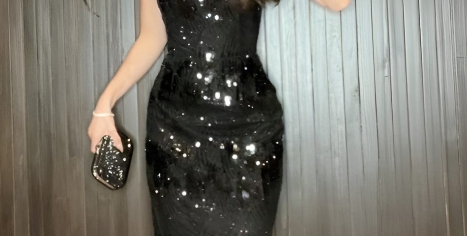 Metallic Statement Gowns Glittering in the Dark