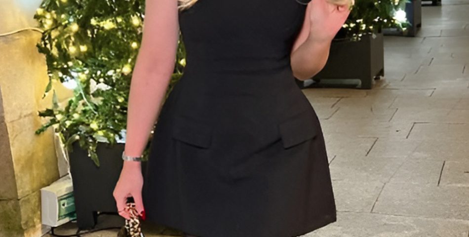 Smooth Black Dresses That can Never Go out of style