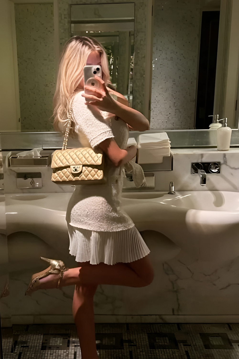 Subtle Glam White and Gold Valentine Outfits