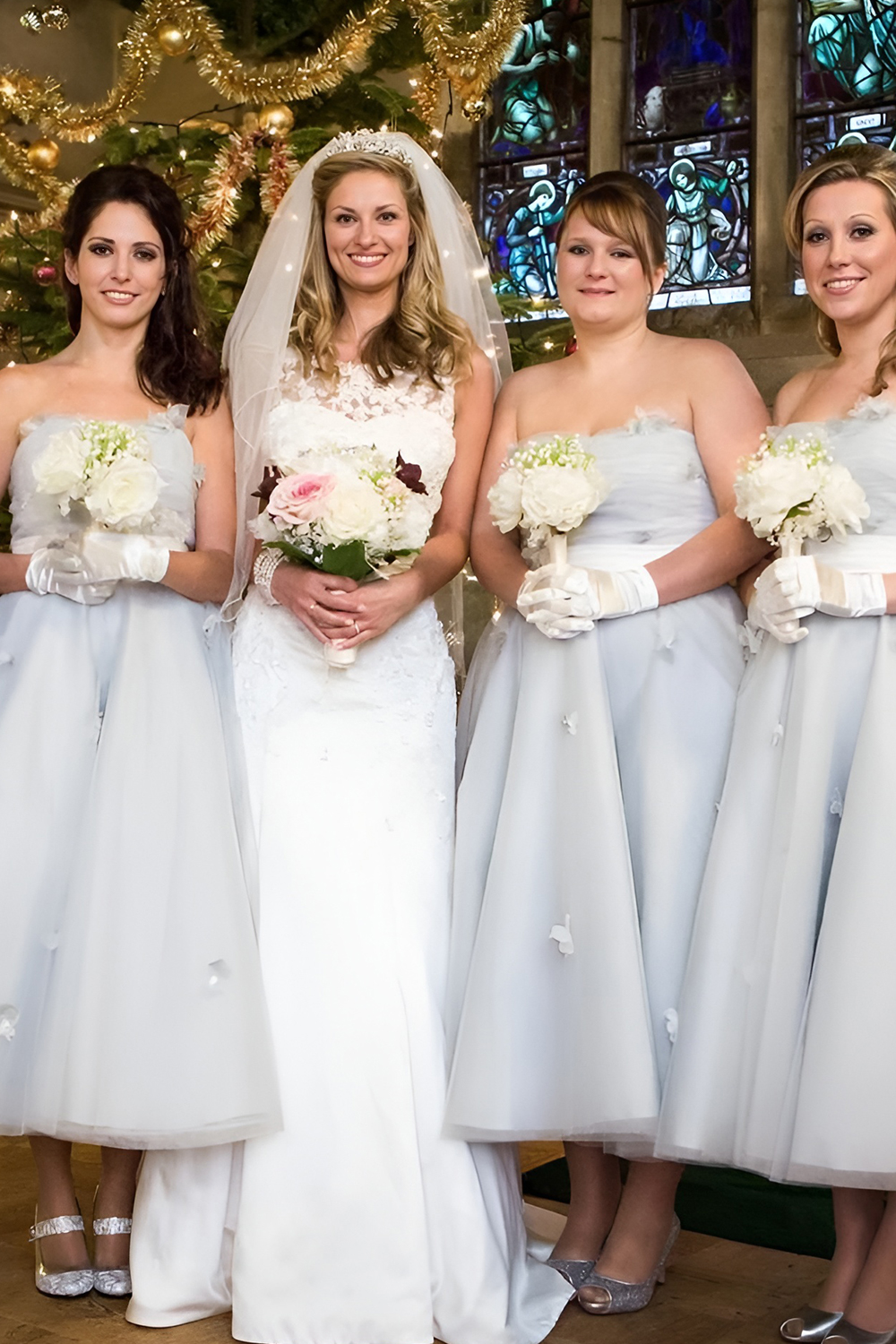 Tea Length Dresses for Vintage Inspiration